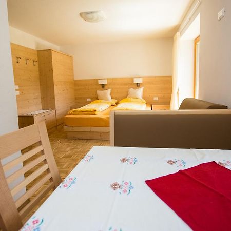 Appartamenti Genziana La Villa  Kamer foto